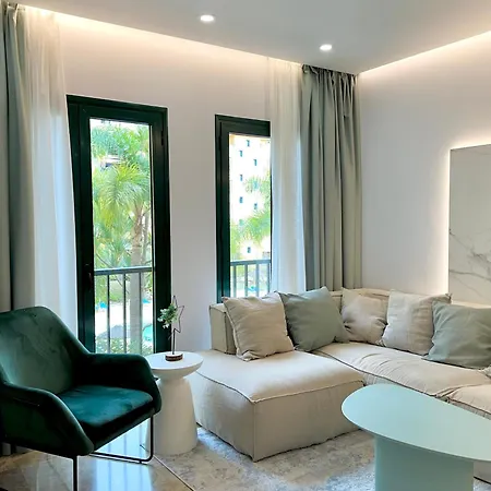 Lägenhet Luxury Blue Coast Seaside Retreat